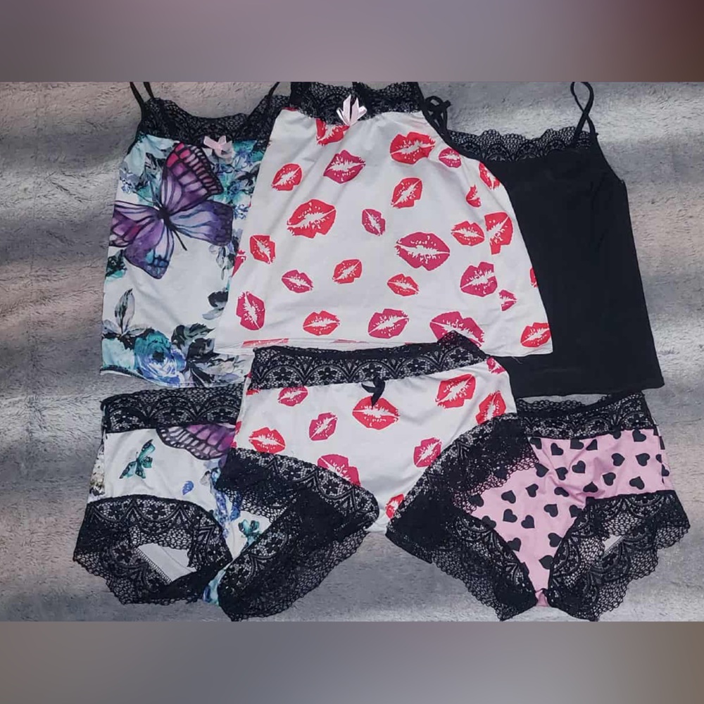 Women's bundle of sleepwear